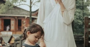 Easy Weekend Crafts Parents Can Make With Kids